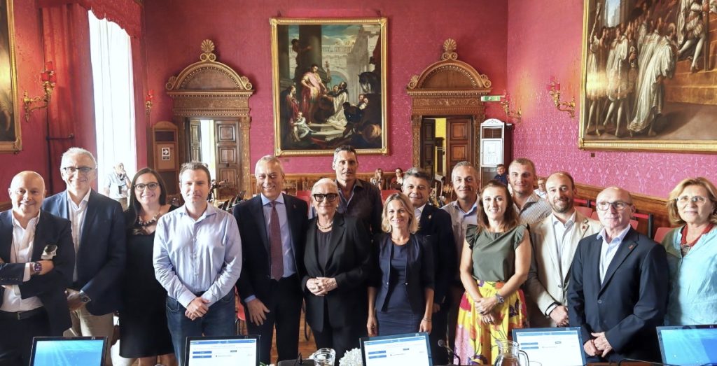 Provincia, un contributo da 700 mila euro l’anno 2 Provincia, un contributo da 700 mila euro l’anno