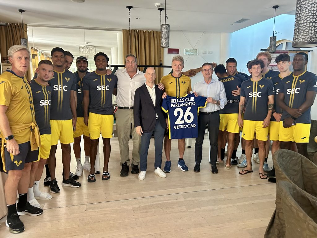 L’Hellas Verona Club Parlamento in visita al ritiro di Folgaria 1 IMG 8343