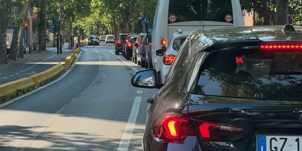 In bicicletta solo il 6-8% degli spostamenti. Dati ufficiali 1 code oriani 1280x640 1