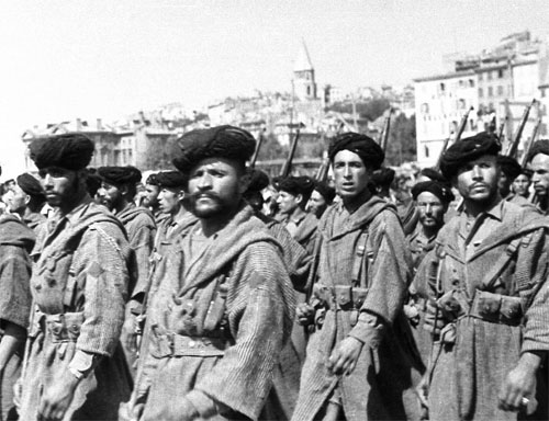 I crimini di guerra degli Alleati verso gli italiani 1943-47 8 goumie marocain 3871059115