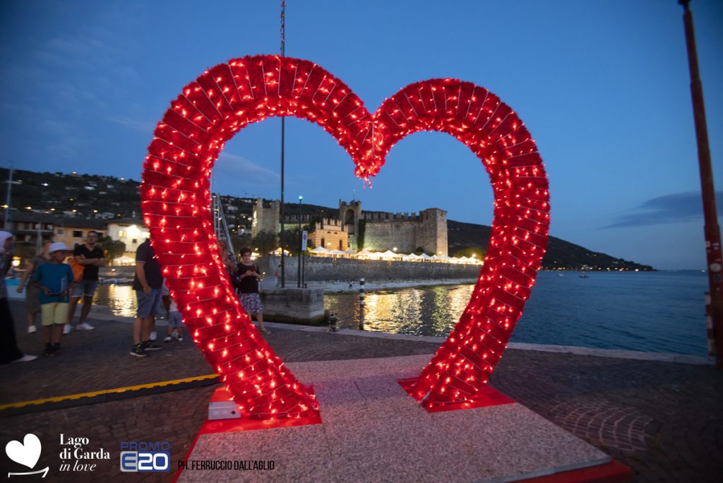 Lago di Garda destinazione romantica, nove giorni "in love" 1 2022 LDGIL 1631 Torri Del Benaco