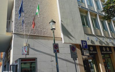 La bandiera nazionale non è uno straccio