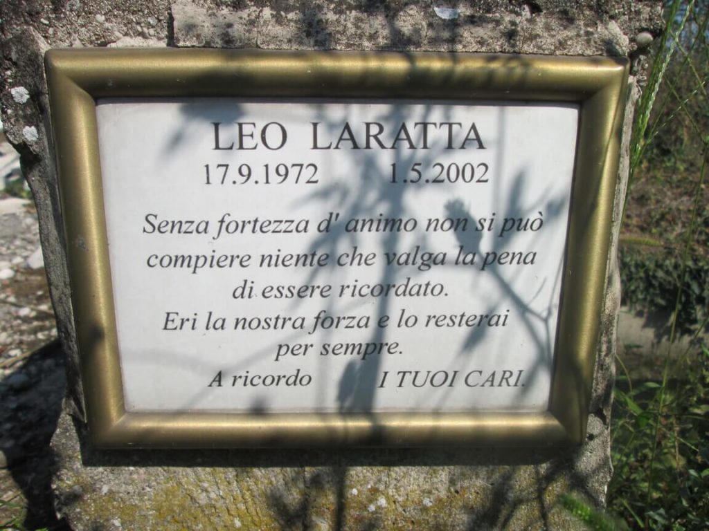 Inquietante strada Le Grazie 2 Leo Laratta. 2