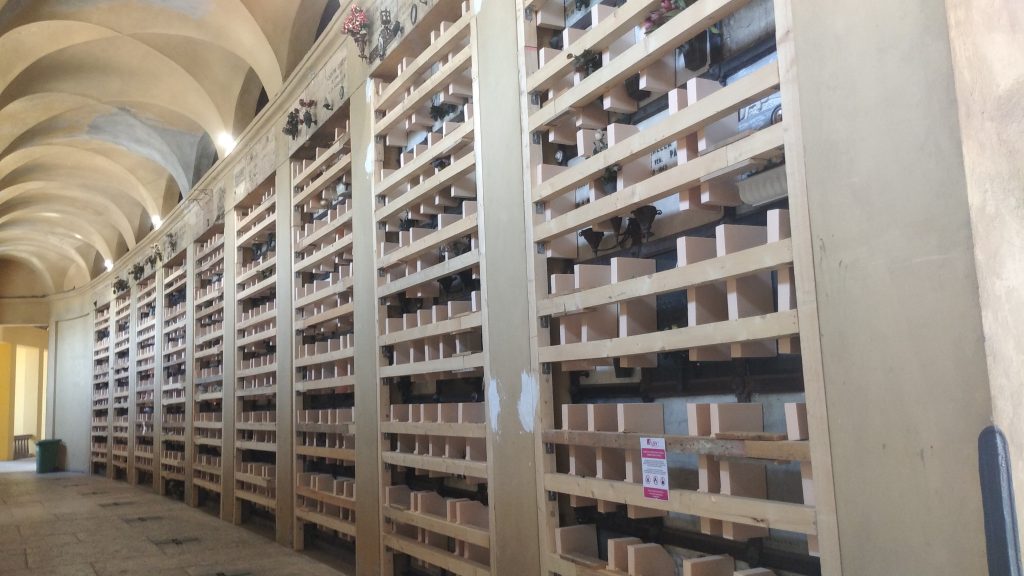 Manutenzione straordinaria dei loculi storici del Cimitero Nuovo 2 Reparti in manutenzione. 15