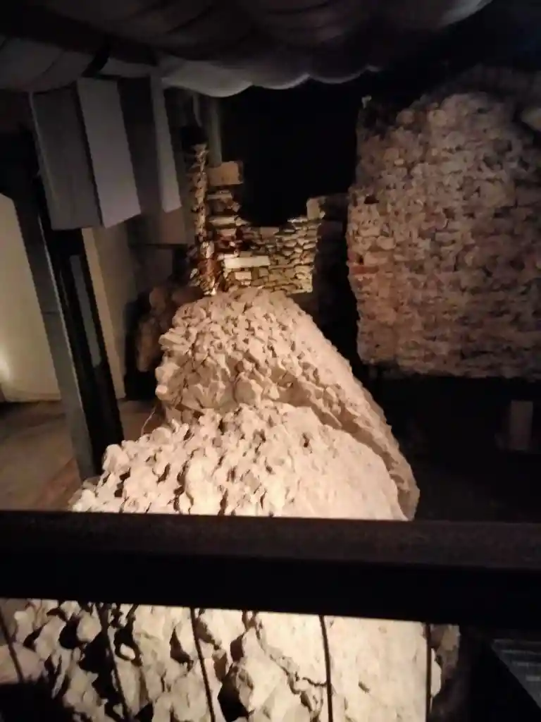 Gli scavi stratigrafici che misero in luce la Verona romana negli anni '80 1 WhatsApp Image 2026 08 16 at 11.58.24 1