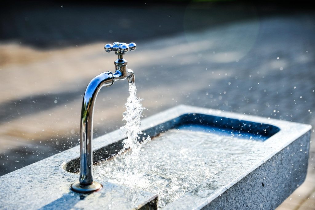 Non solo caldo. A rischio anche l’acqua 1 acqua