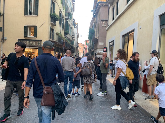 Meno visitatori, hotel pieni: quale estate ha vissuto davvero Verona? 1 CENTROjpg