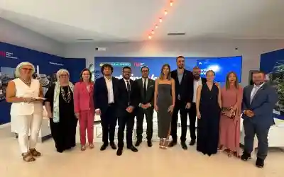 Pressi presenta alla Mostra del Cinema la fiction Rai girata a Soave