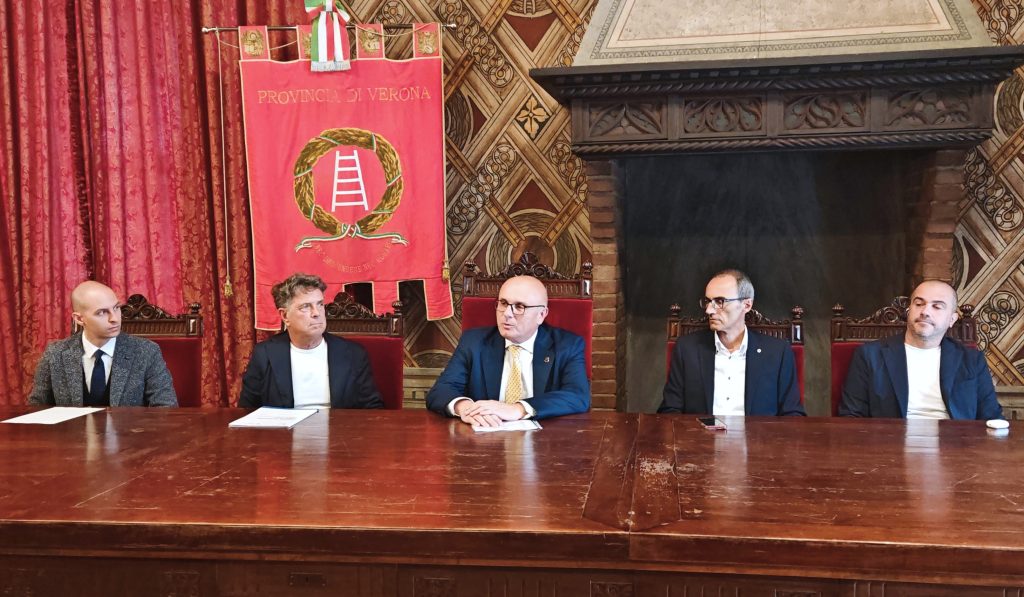 Il Paese che invecchia 1 Il Paese che invecchia