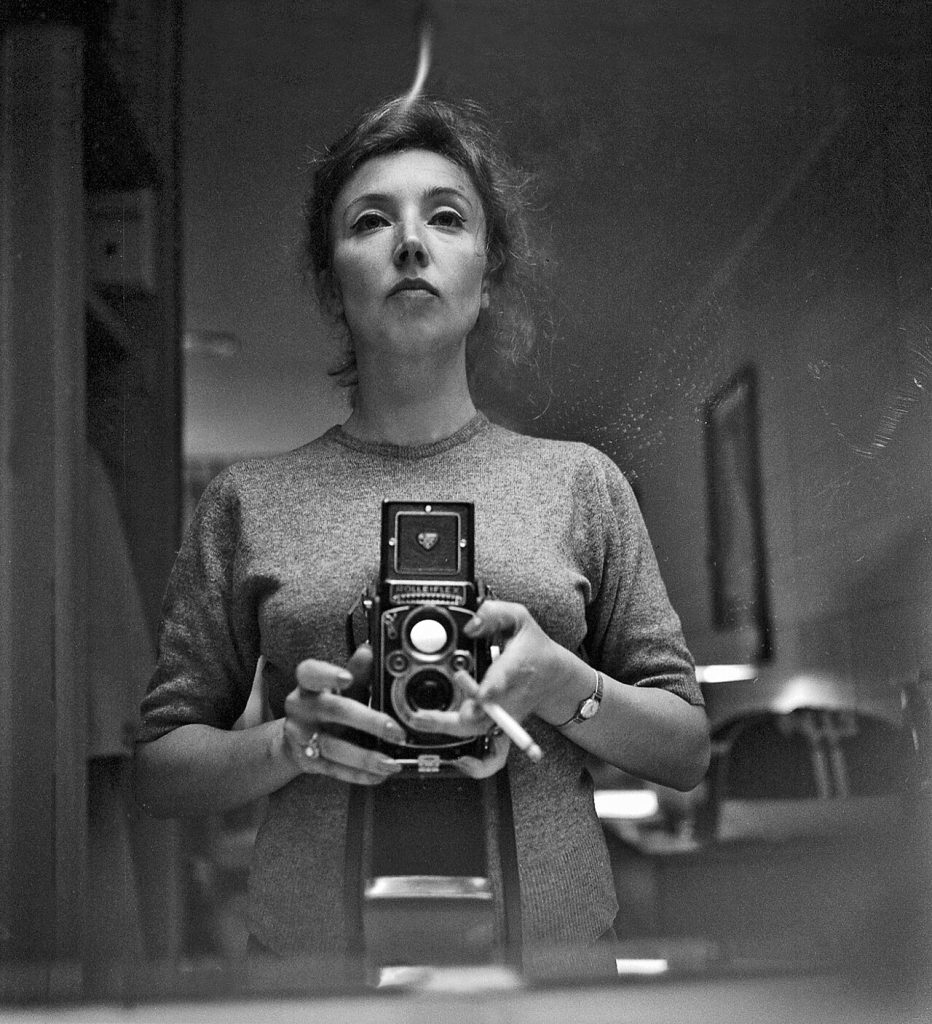 Oriana Fallaci moriva vent’anni fa a Firenze, il 15 settembre 2006. 3 Oriana Fallaci self portrait Rolleiflex