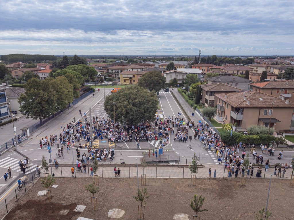 Valeggio inaugura la nuova scuola: un campus da 8 milioni di euro 3 PHOTO 2026 09 12 14 36 12