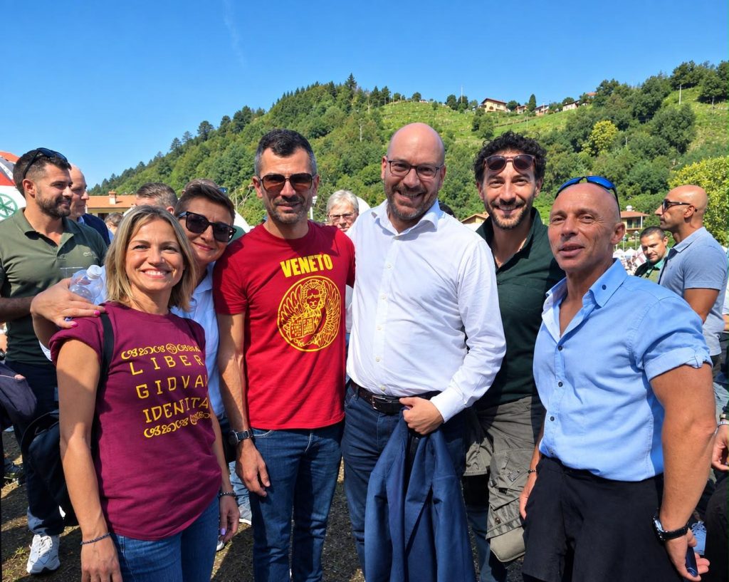 Le due anime della Lega a confronto nel Congresso straordinario 1 PHOTO 2026 09 20 20 08 55