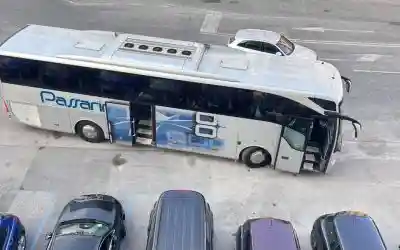 Estate d’inferno in piazzale Cadorna tra bus turistici, smog e silenzi della municipale