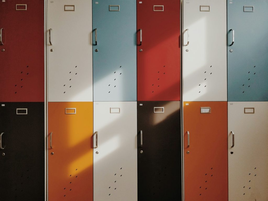 Back to school, avanti con i problemi 1 moren hsu VLaKsTkmVhk unsplash 1