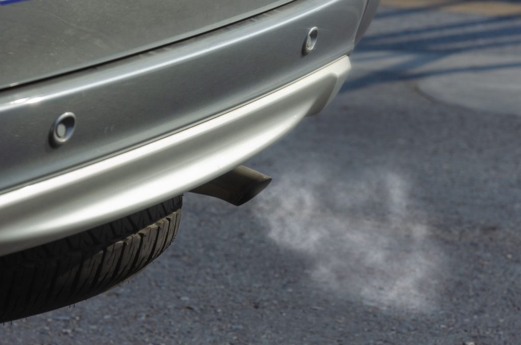 Smog, dal 1° ottobre tornano i blocchi. Euro 5 diesel esclusi al livello verde 1 pexels khunkorn laowisit 1359149 5233283