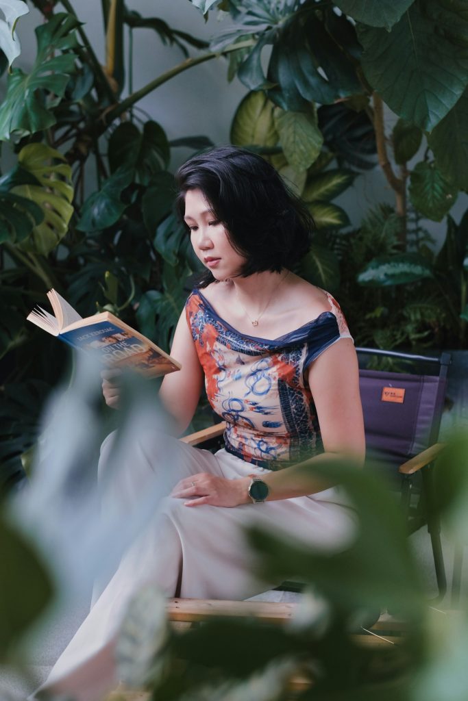Colpo geniale del governo di Singapore: trasforma la lettura in denaro 2 yu ko Kk6A75cXYB8 unsplash