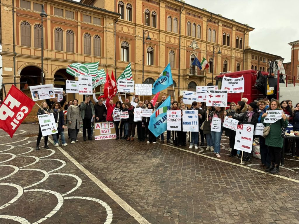 ATS VEN27 resta pubblico, i sindacati chiedono assunzioni 2 ATS VEN27 resta pubblico, i sindacati chiedono assunzioni