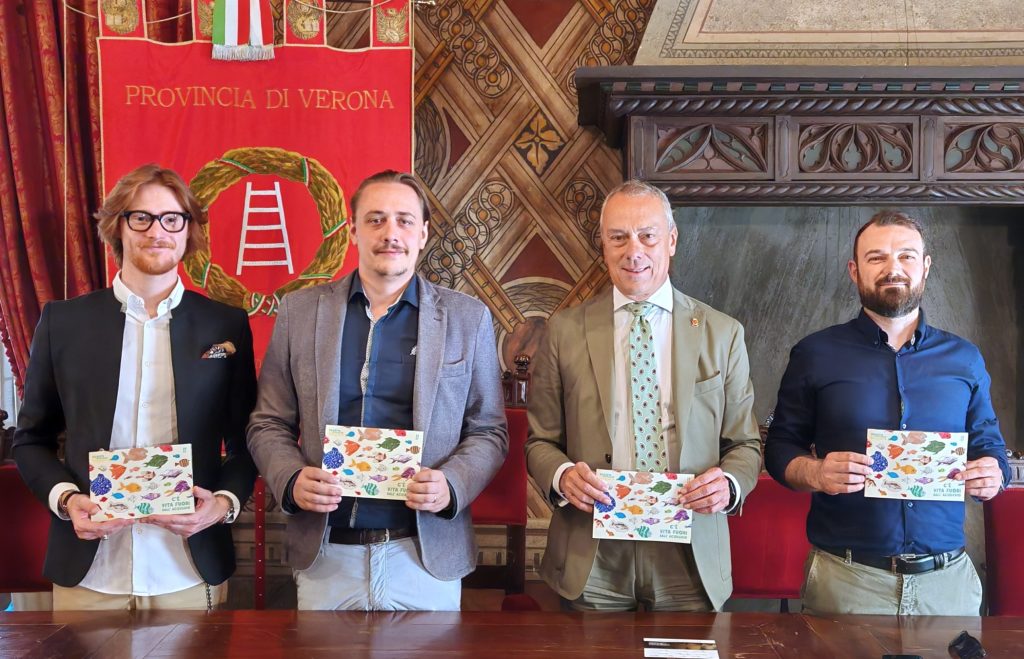 Nogara, il teatro esce dall’acquario 1 Nogara, il teatro esce dall’acquario