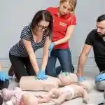 Manovre salvavita per bambini, lezioni gratuite a Porta Borsari