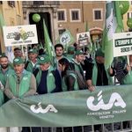 Caro carburanti, agricoltori in protesta a Roma