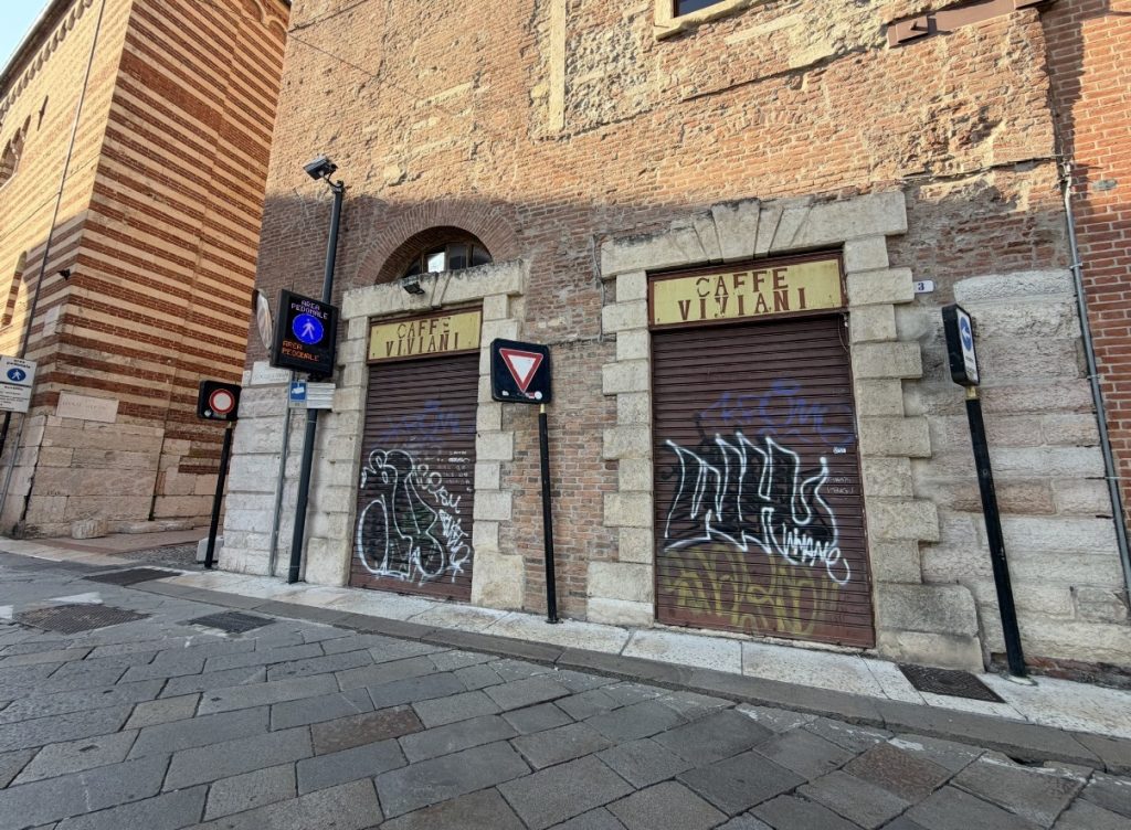 Ex Caffè Viviani, si cerca un gestore 1 Ex Caffè Viviani, si cerca un gestore