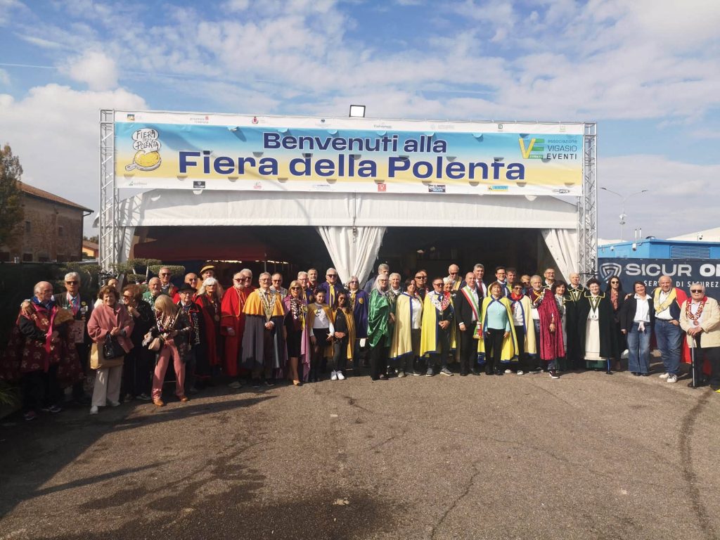 Confraternite da tutta Italia alla Fiera della Polenta 1 confraternite a Vigasio
