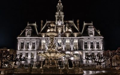 La torre di Limoges in fiamme che crolla è il simbolo di questa Europa