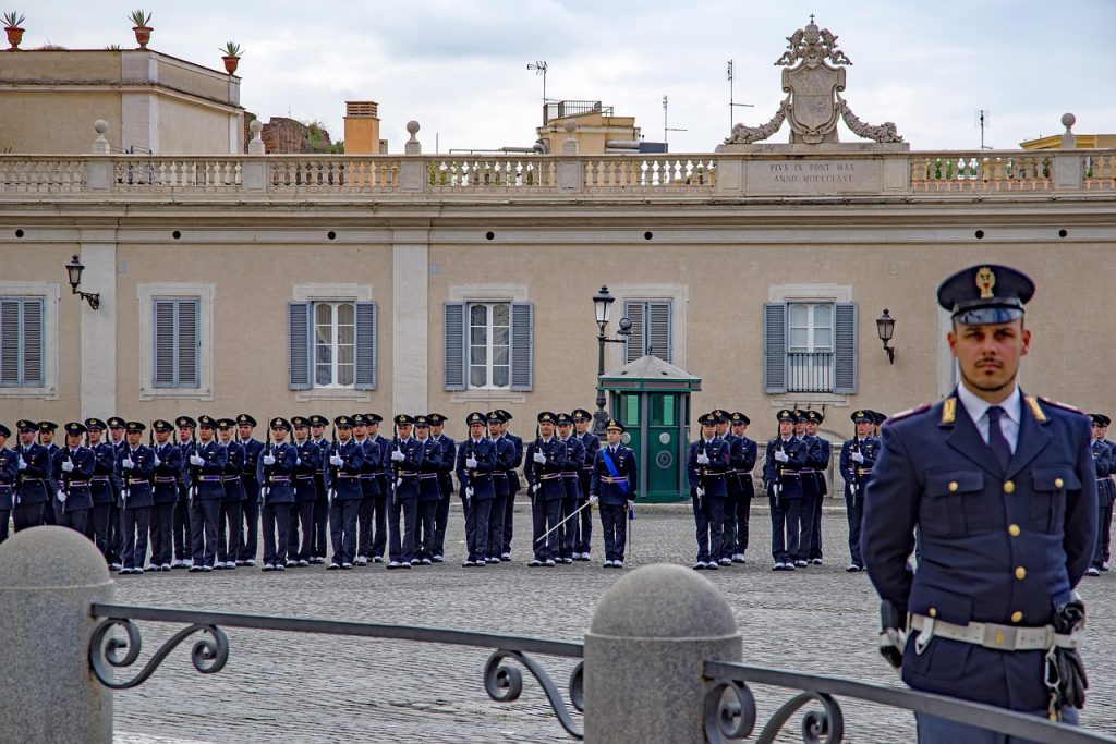Approvata la legge elettorale. La sinistra spera nella Consulta 2 soldier 3414734 1280