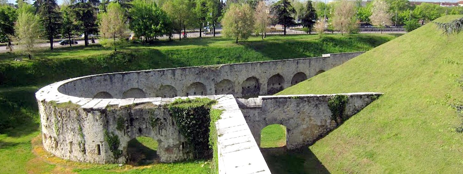 Il parco delle mura di Verona è da ridisegnare e mettere in relazione con le altre aree verdi della città